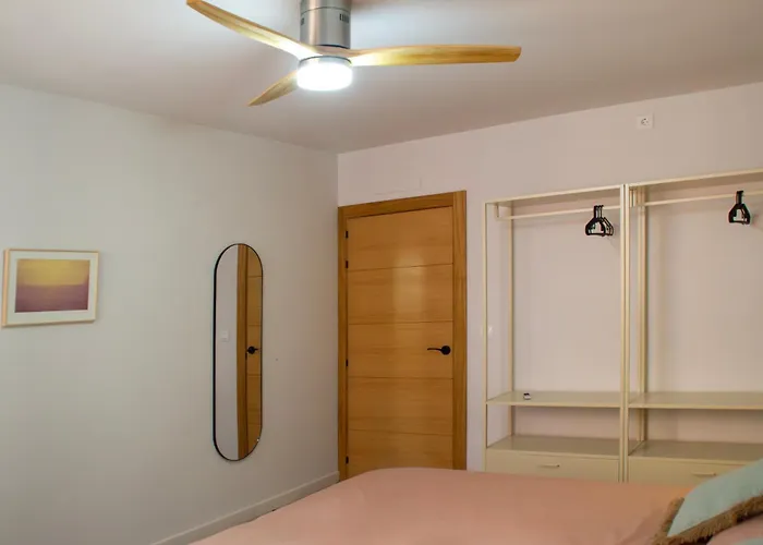 Premium & Quiet 2-bedroom In Tenerife Center By Casa Paul Apartamento