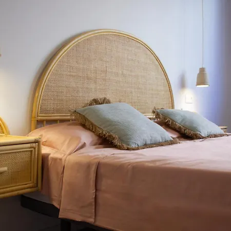 Premium & Quiet 2-bedroom In Tenerife Center By Casa Paul Santa Cruz de Tenerife