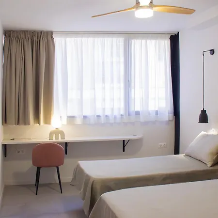 Premium & Quiet 2-bedroom In Tenerife Center By Casa Paul
